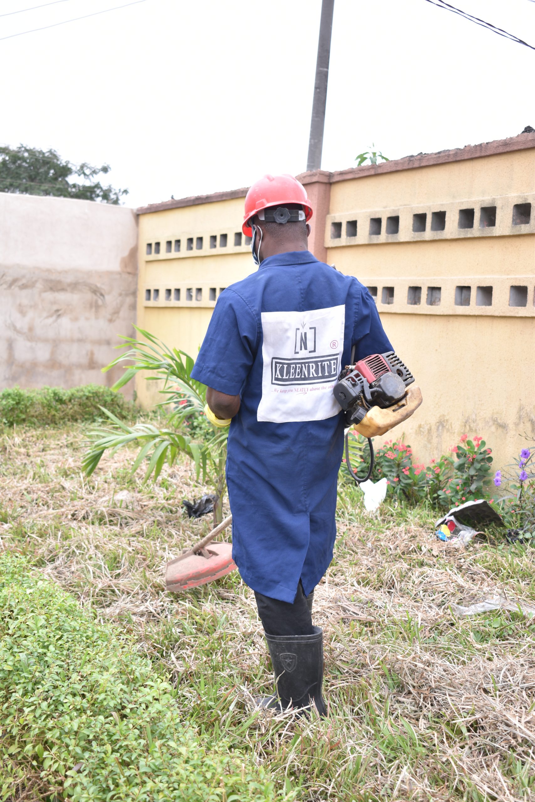 Kleenrite gardening team at work